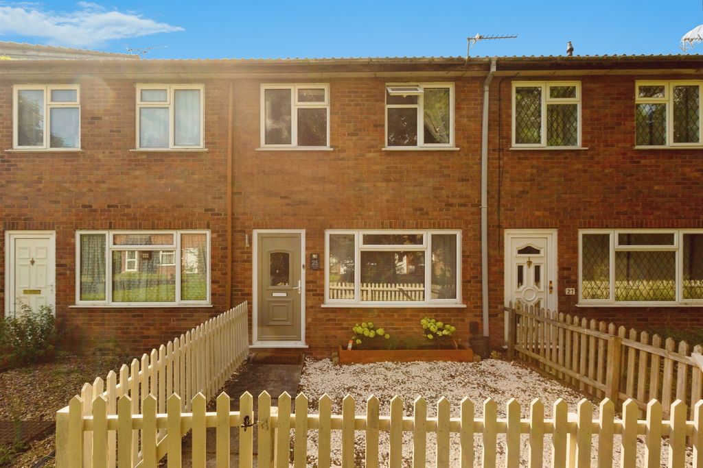 Property photo 1 of 16