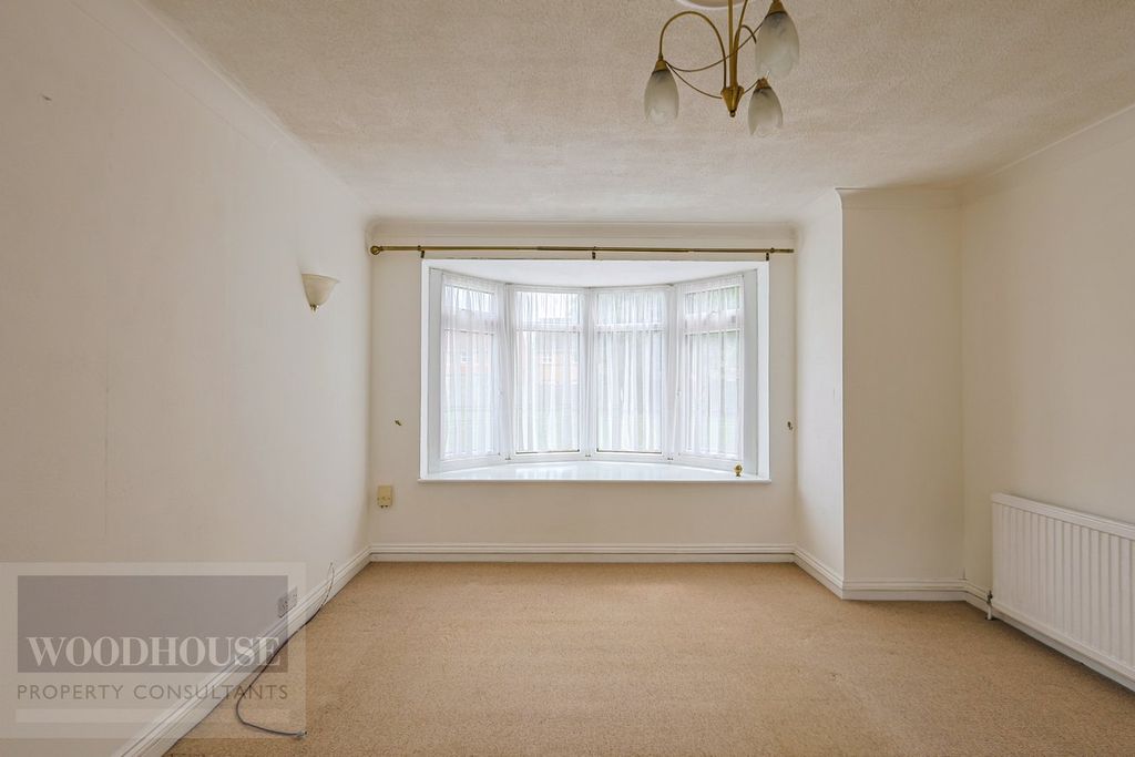 Property photo 3 of 29