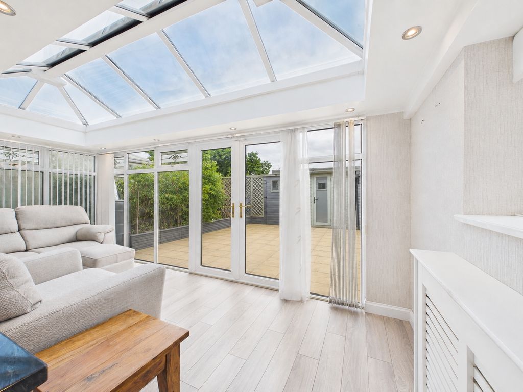 Property photo 3 of 23 Orangery