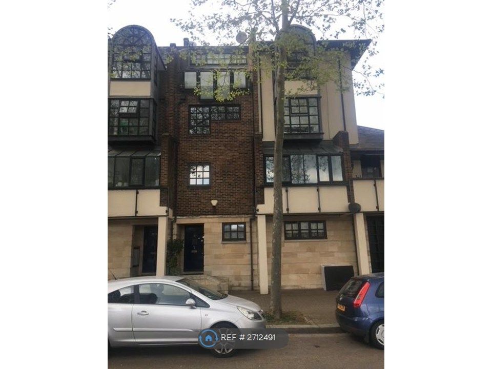 Property photo 3 of 16