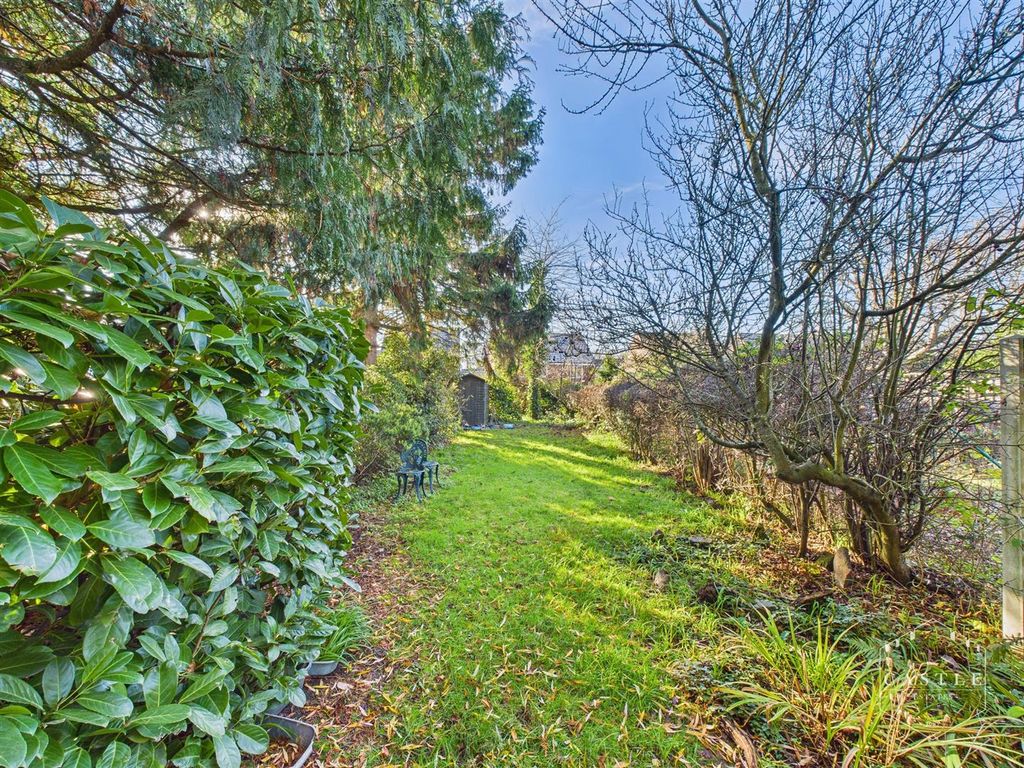 Property photo 3 of 17 Outside