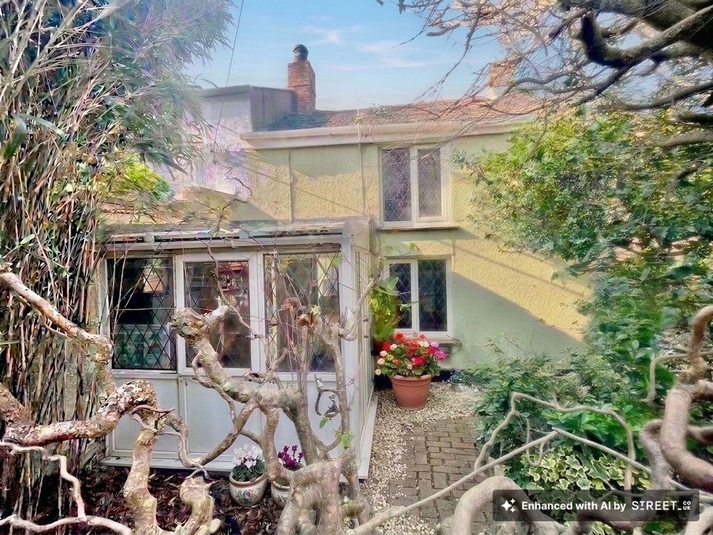 Property photo 1 of 24