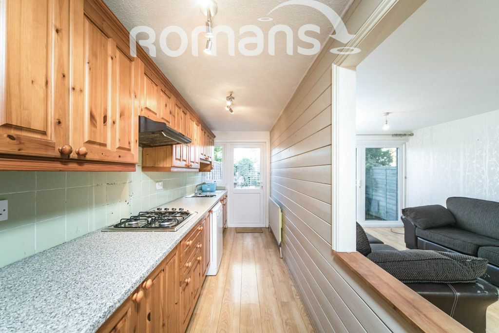 Property photo 2 of 8 670Bd0Aa-4113-4A17-9