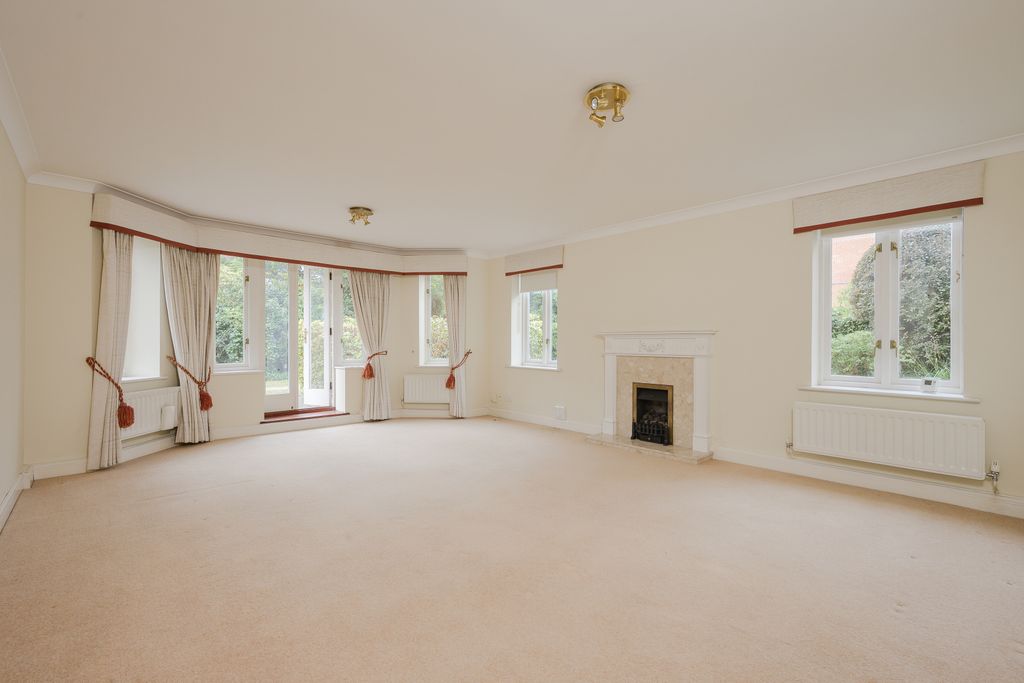 Property photo 2 of 16 Picture No. 03
