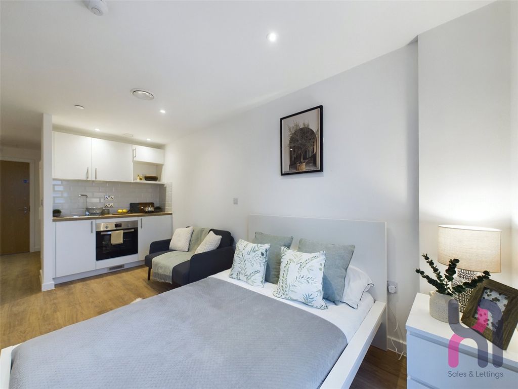 Property photo 2 of 9 Picture No. 04