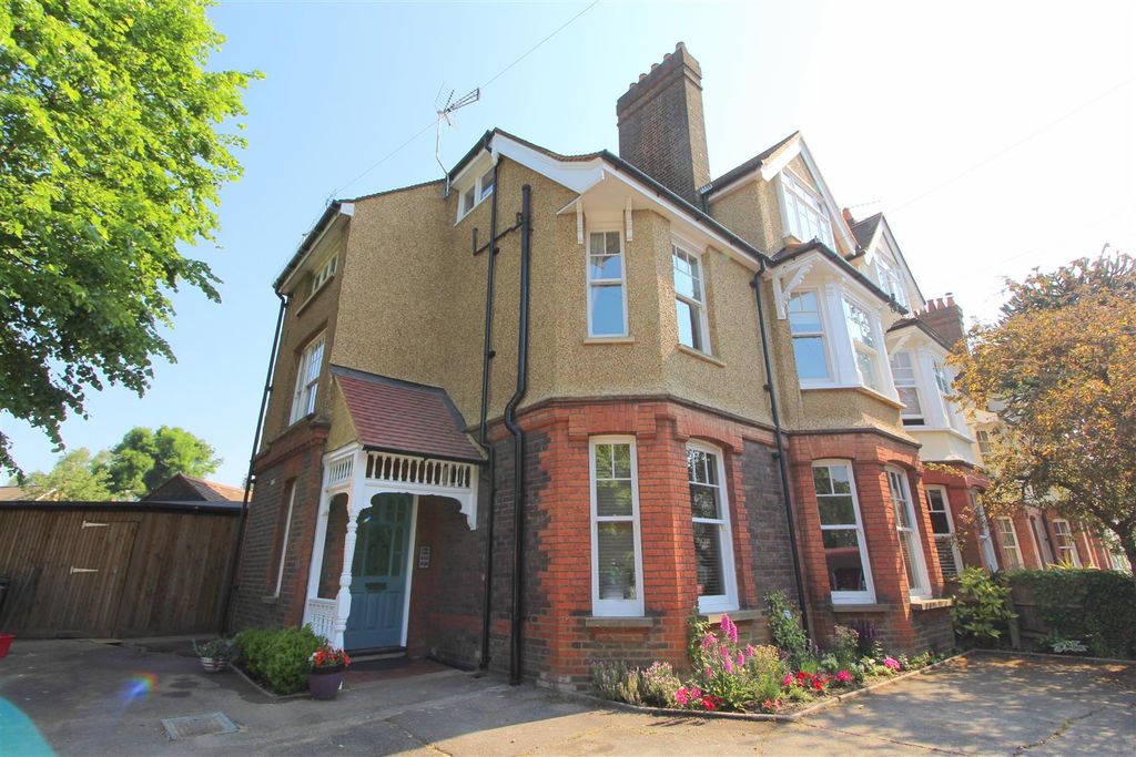 Property photo 1 of 10 Img_8222.Jpg