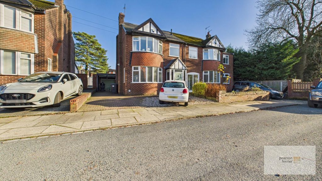 Property photo 1 of 14 External