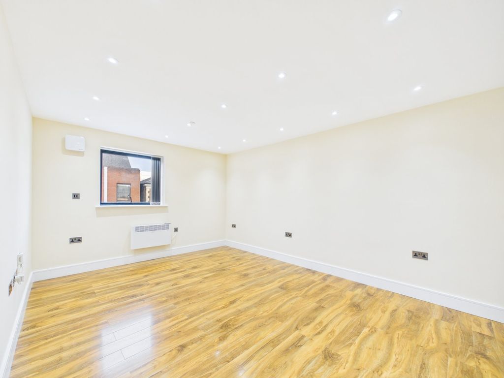 Property photo 1 of 6 Picture No. 02