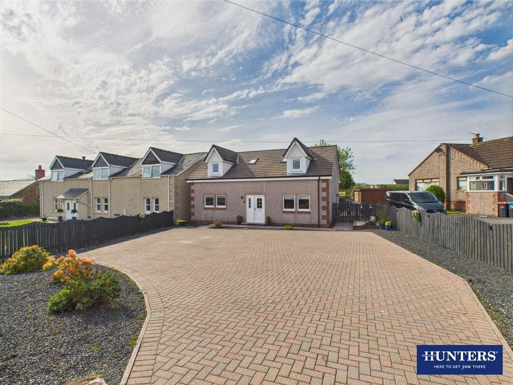 Property photo 1 of 26 Frontage