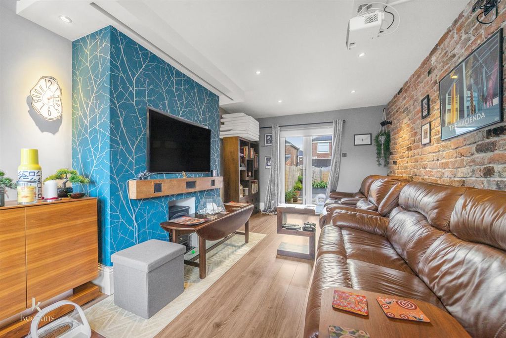 Property photo 2 of 37 1.Jpg
