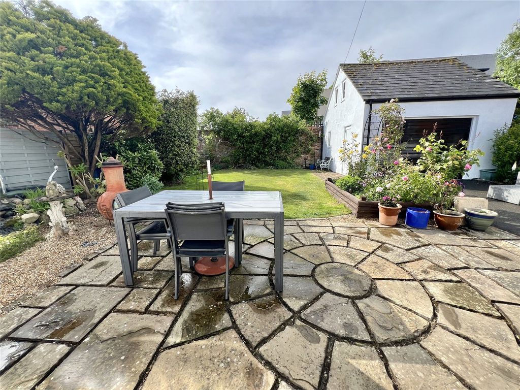 Additional image 18 of 4 bed detached house for saleFairfield Road, Blandford Forum, Dorset DT11
