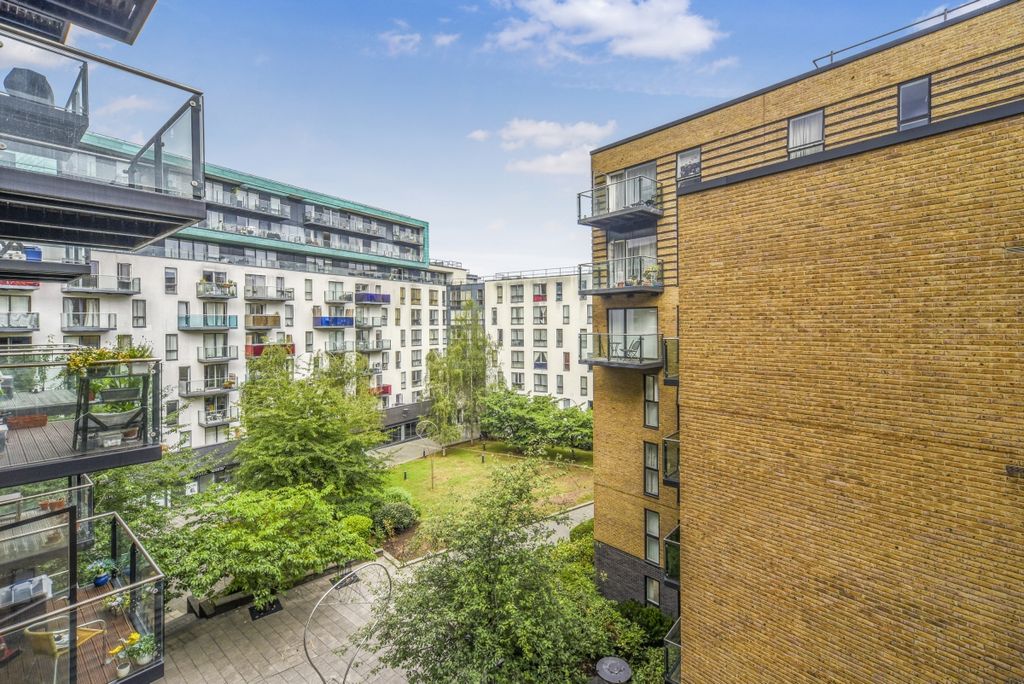 Property photo 2 of 9 Dsc_4475_High