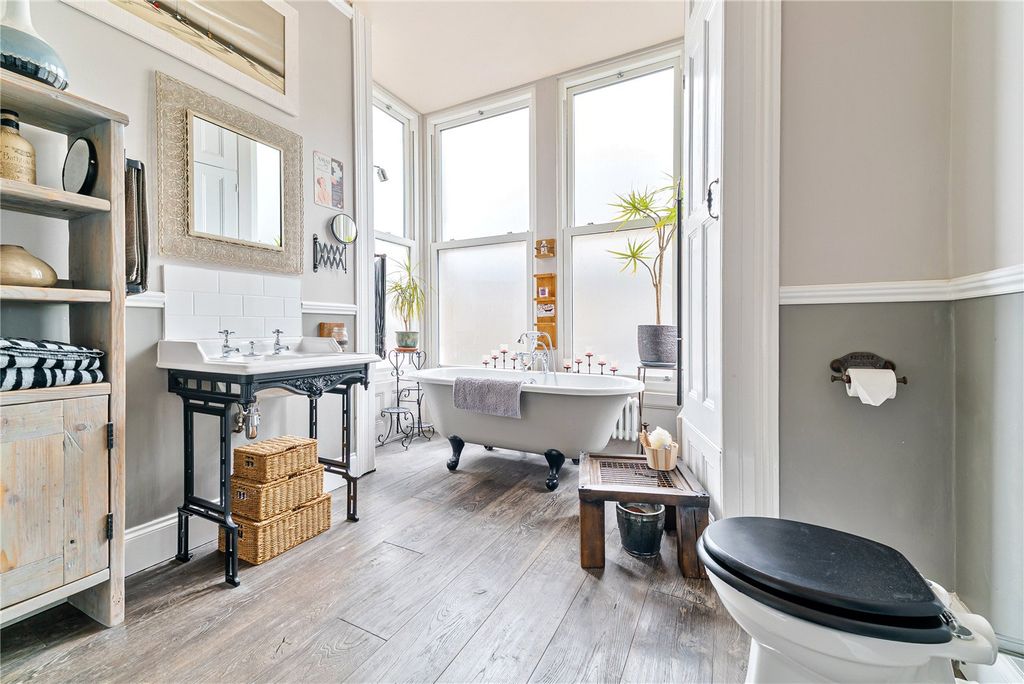 Additional image 12 of 3 bed flat for saleEastfield Park, Weston-Super-Mare, North Somerset BS23