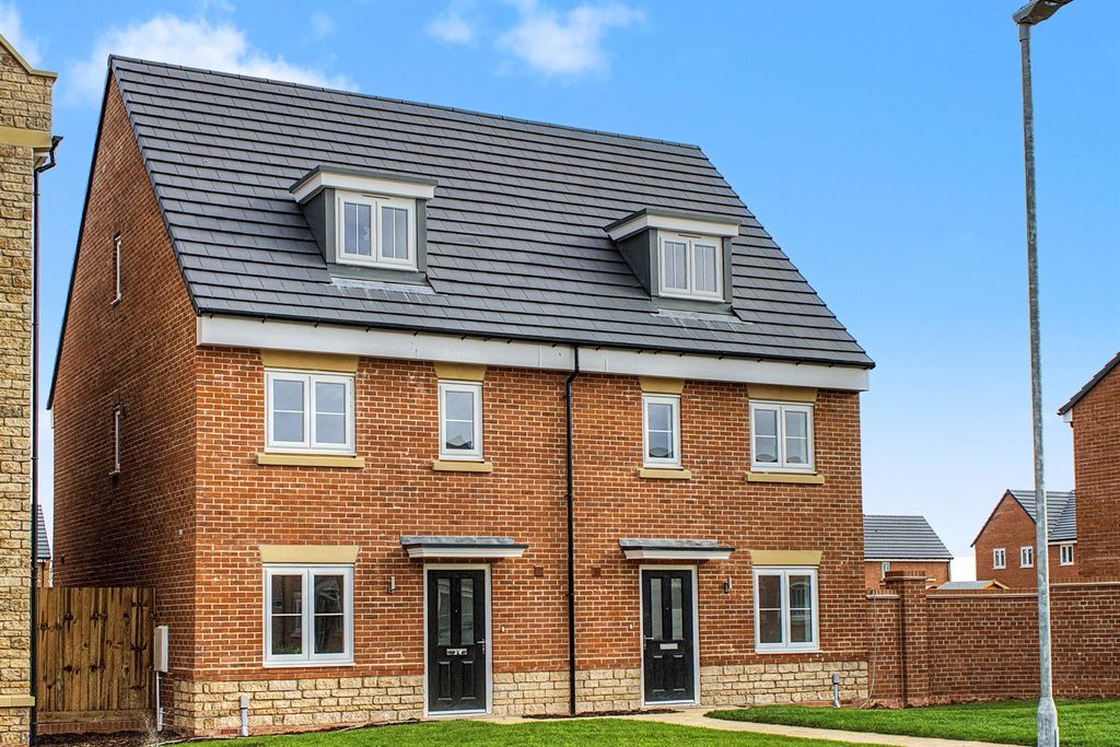 Property photo 1 of 7 (Main)