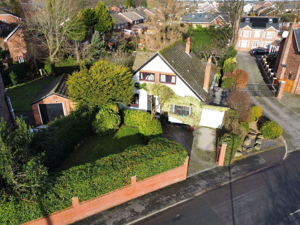 Property photo 1 of 23
