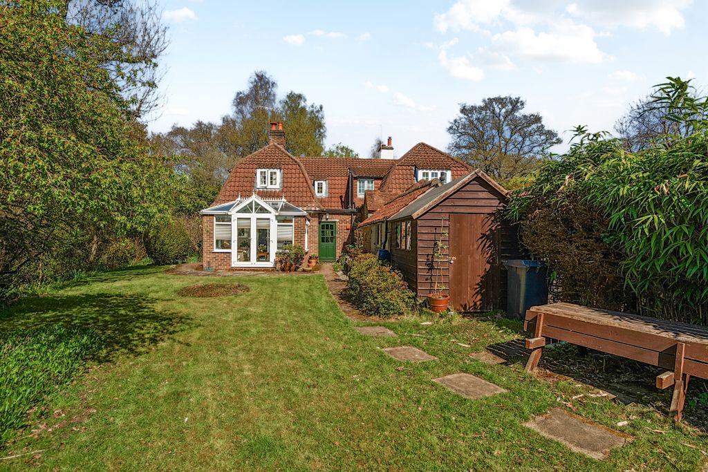 Property photo 2 of 22