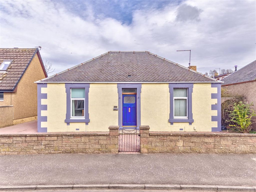 Property photo 1 of 21 114 Dundee Street Carnoustie More New Externals-2.