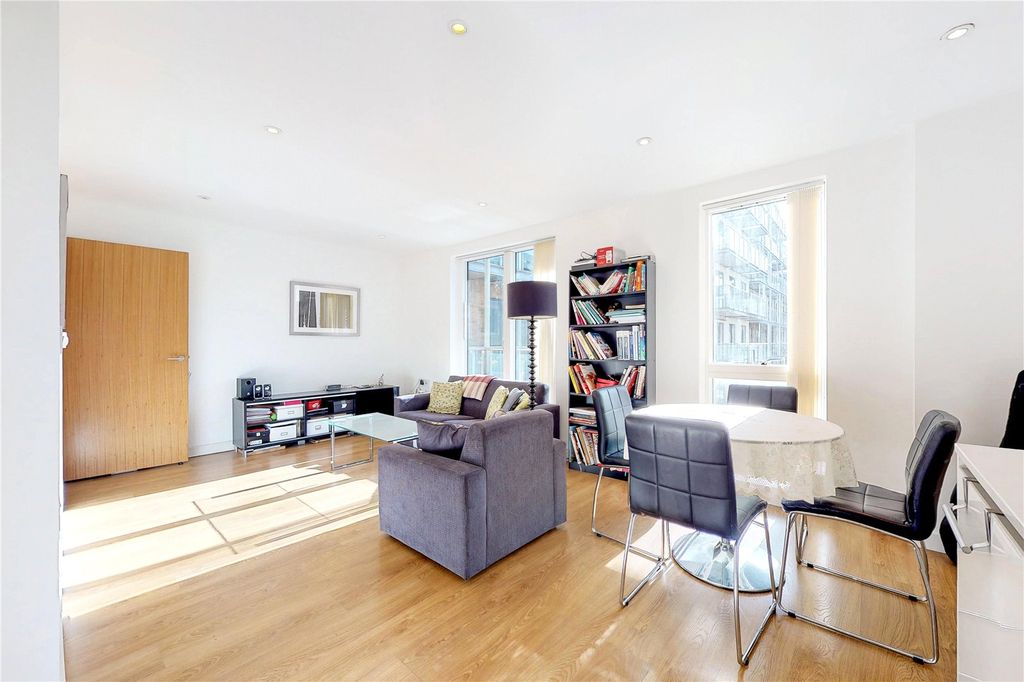Property photo 1 of 10 Picture No. 16