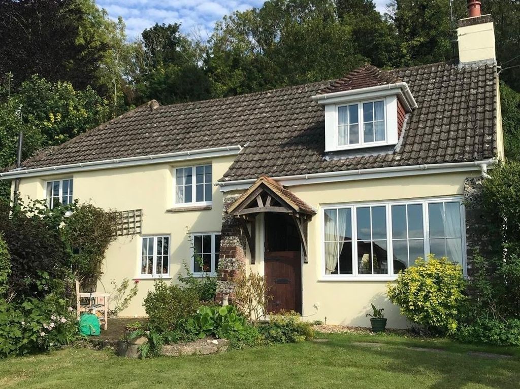 Property photo 1 of 35