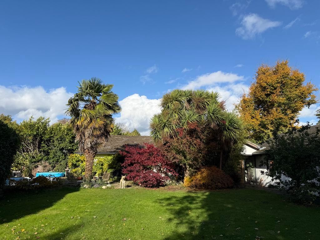 Property photo 1 of 9 The Green, Datchet