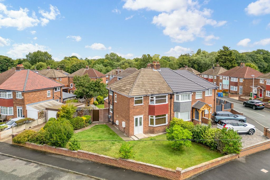Property photo 1 of 34