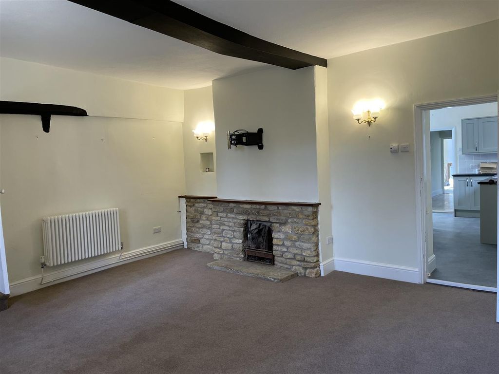 Property photo 2 of 9 Dining Room