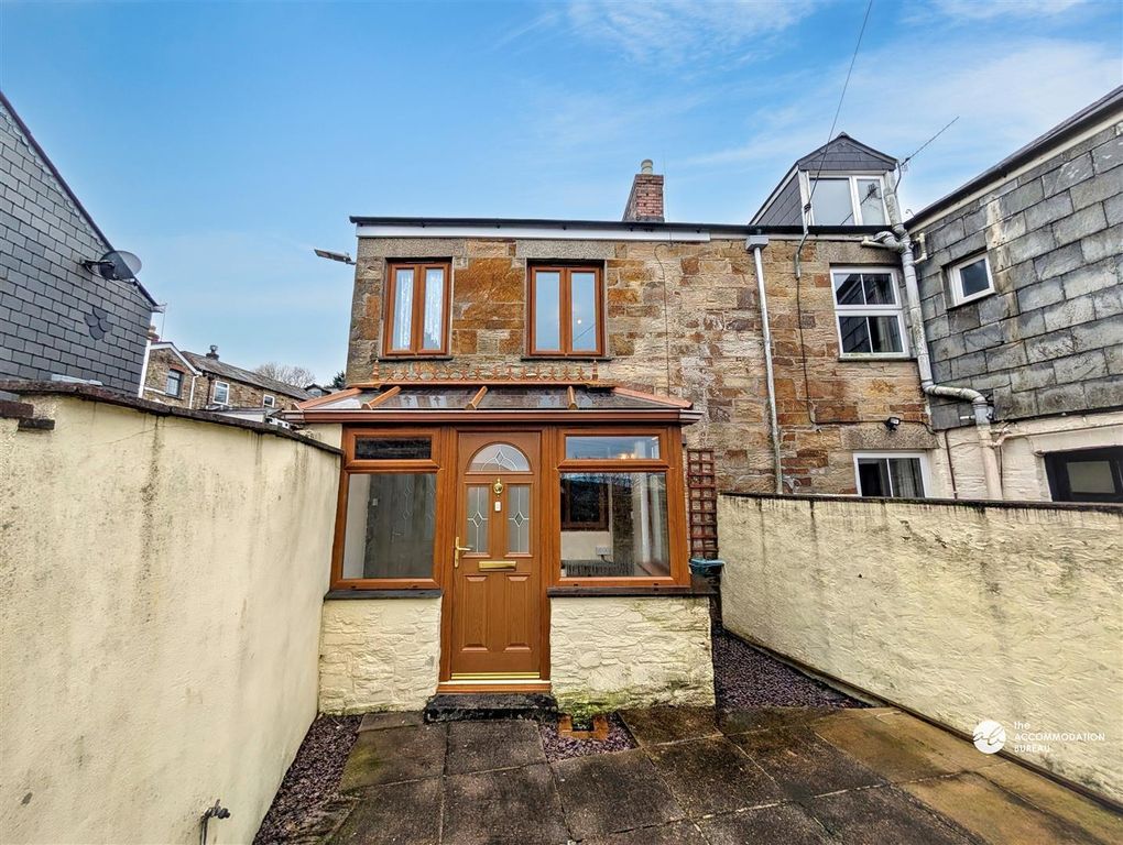 Property photo 1 of 19 Exterior