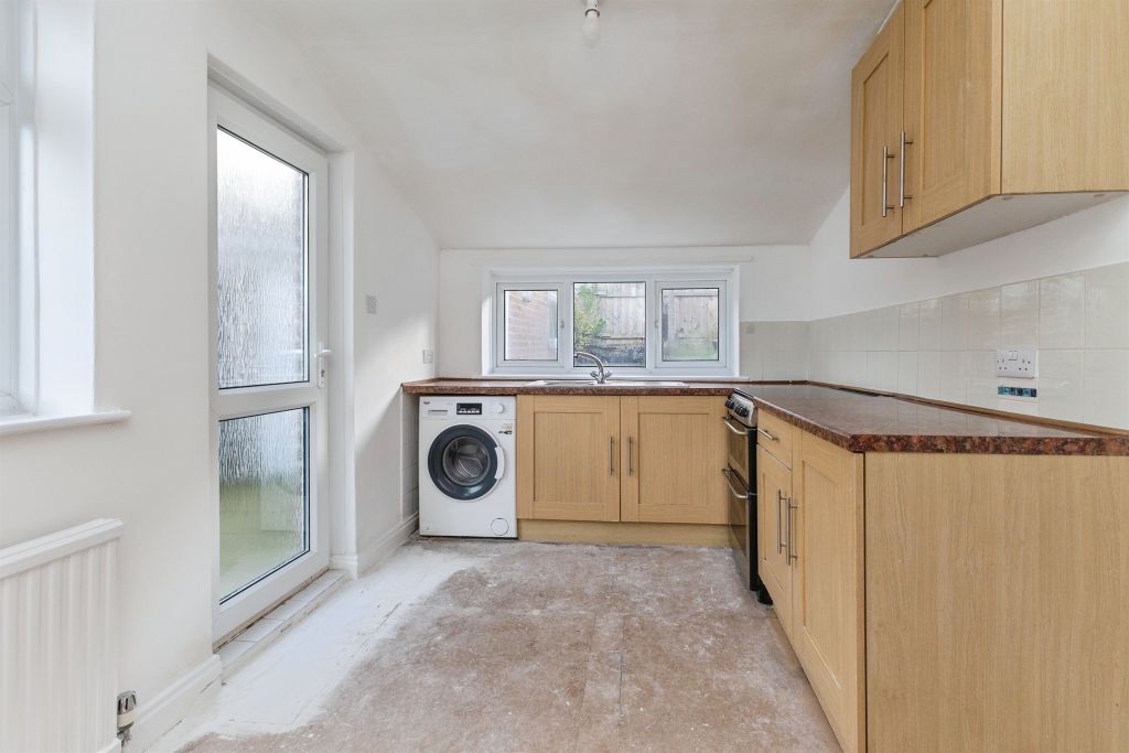 Property photo 2 of 15