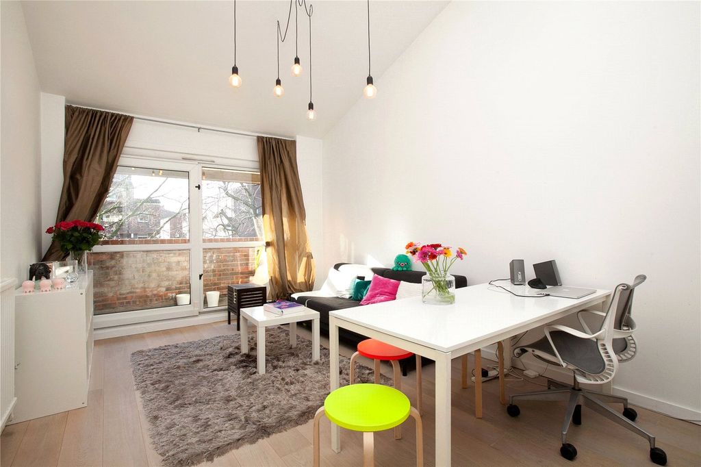 Property photo 1 of 10 Picture No. 01