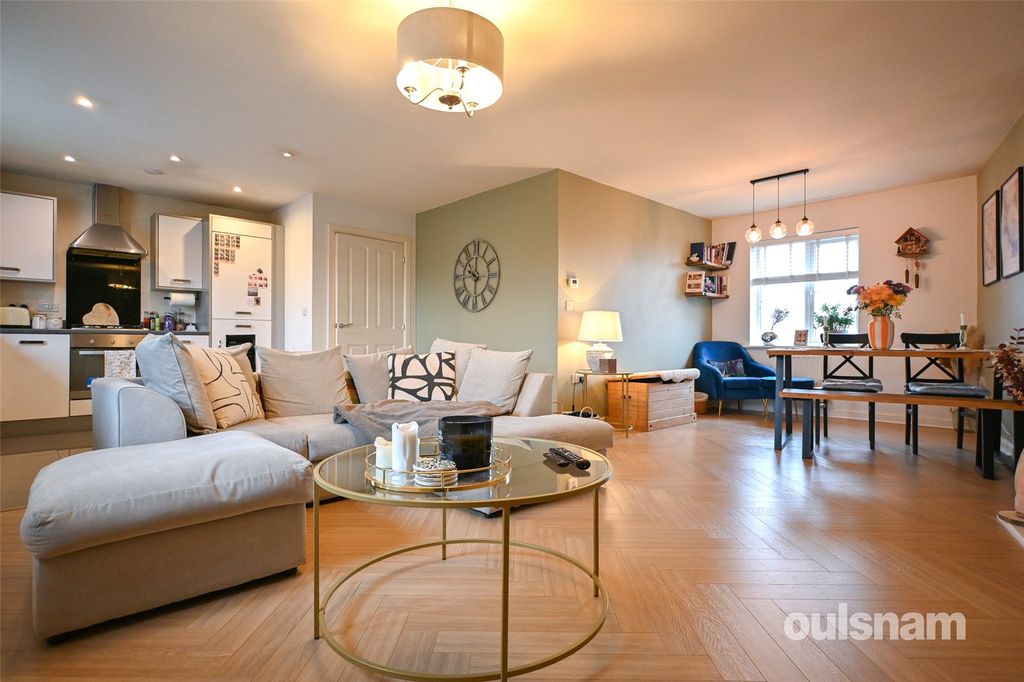 Property photo 2 of 24 Picture No. 23