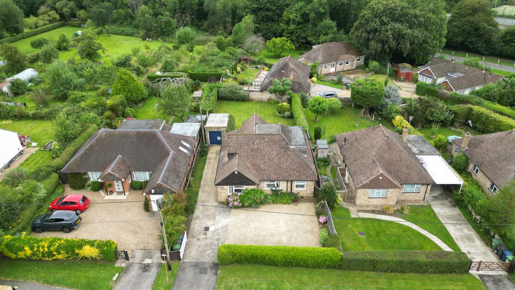 Property photo 1 of 16 Picture No. 19