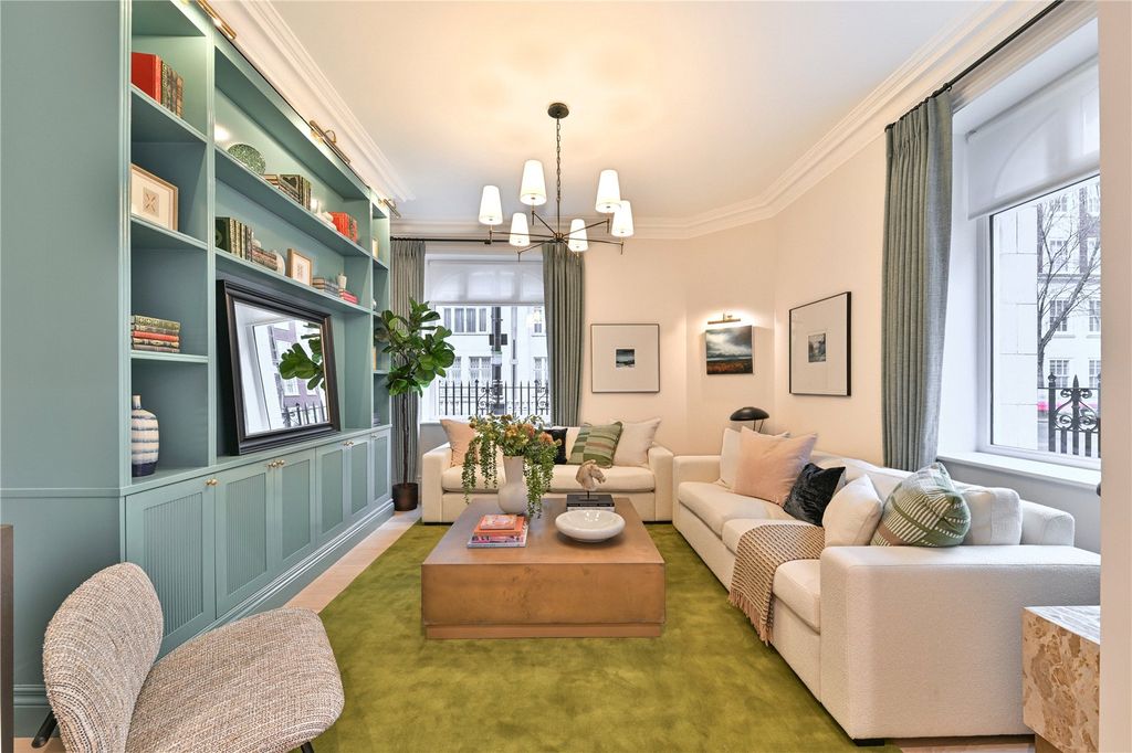 Property photo 1 of 11 Reception Room