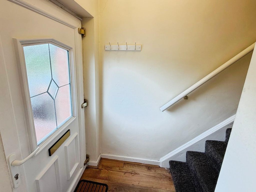 Property photo 2 of 25 5Ff318d5--485C-Ad5F-B760Ffa9Fef3-63879-00001924F8F