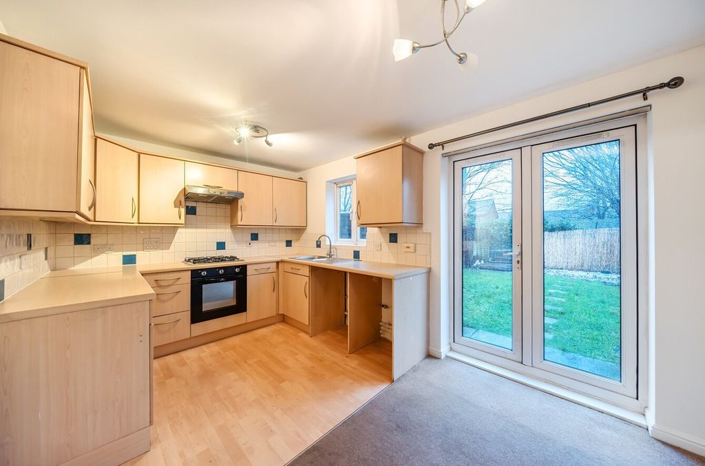 Property photo 2 of 12 Picture No. 03