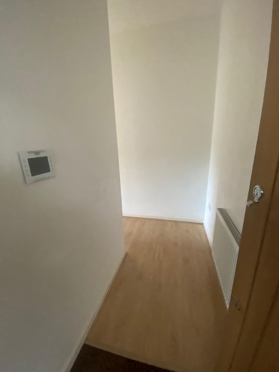 Property photo 2 of 12 Gallery