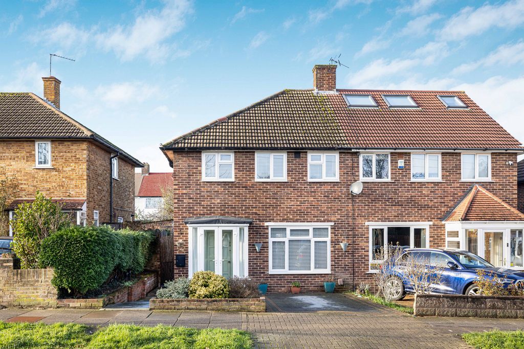 Property photo 1 of 14