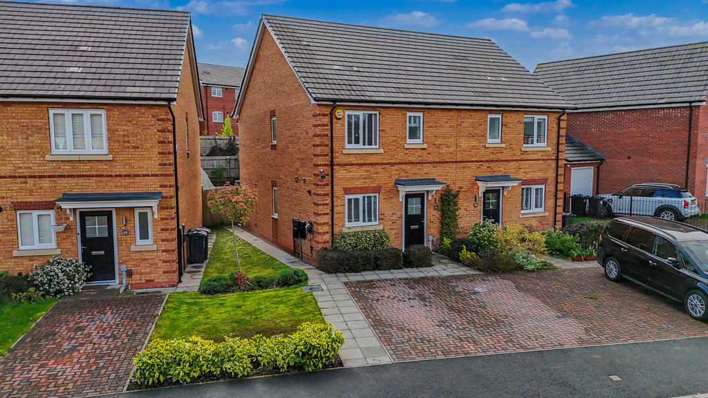 Property photo 1 of 25