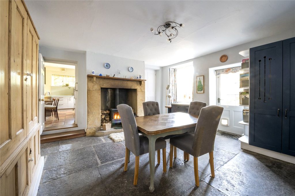 Property photo 3 of 20 Picture No. 19