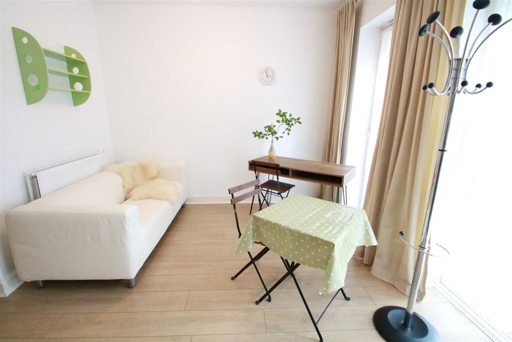 Property photo 3 of 13 Img_0532.Jpg