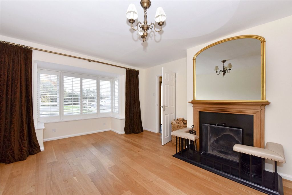 Property photo 3 of 22 Front Sitting Room