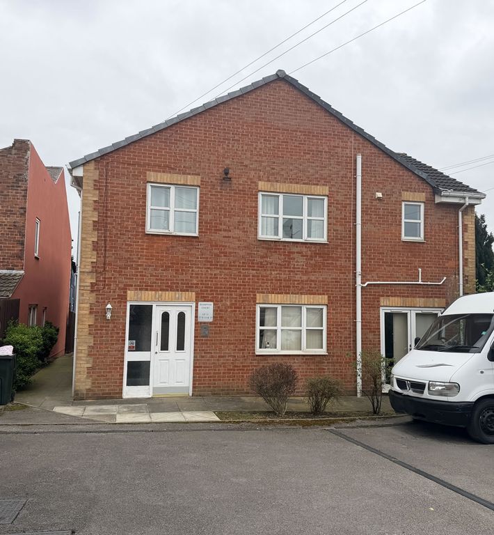 Property photo 1 of 11 Hampton3948585Image00023.Jpg