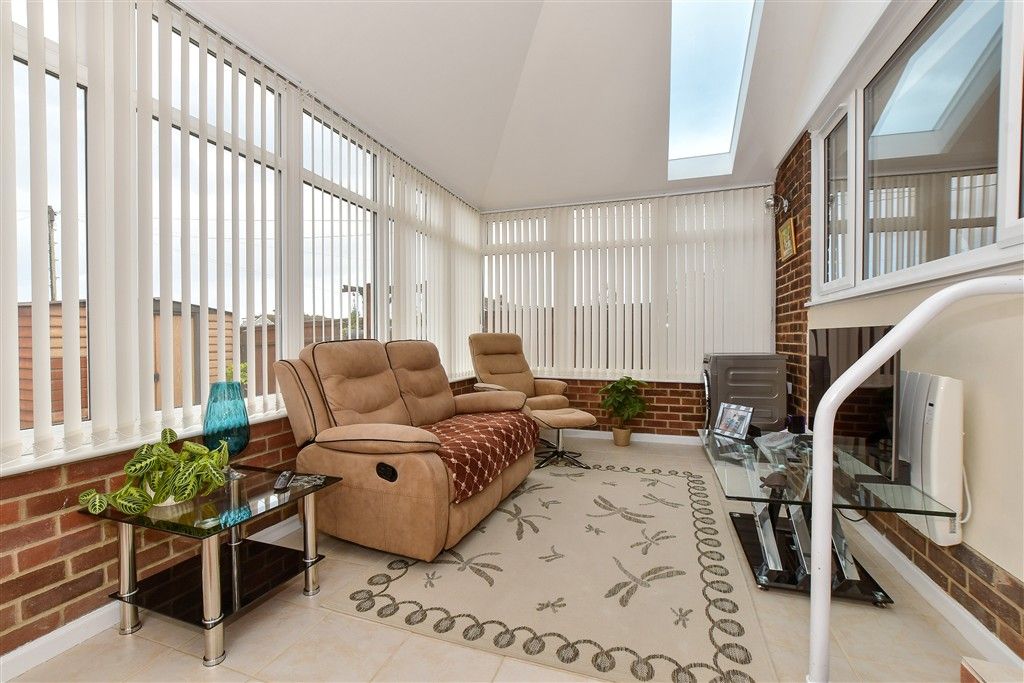 Property photo 2 of 13 Conservatory