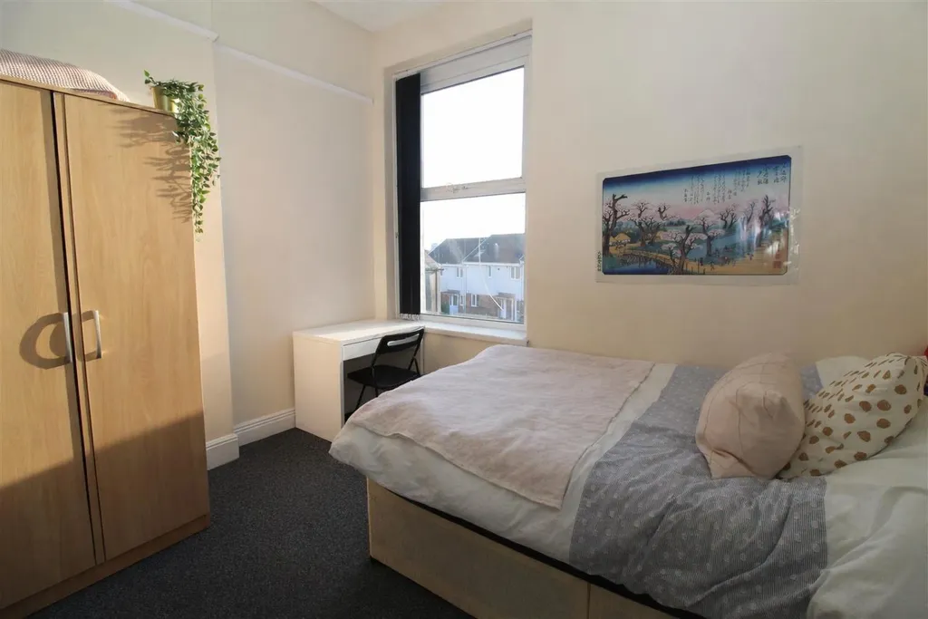 Apartment in Cardiff, Plasnewydd, Roath - View 6