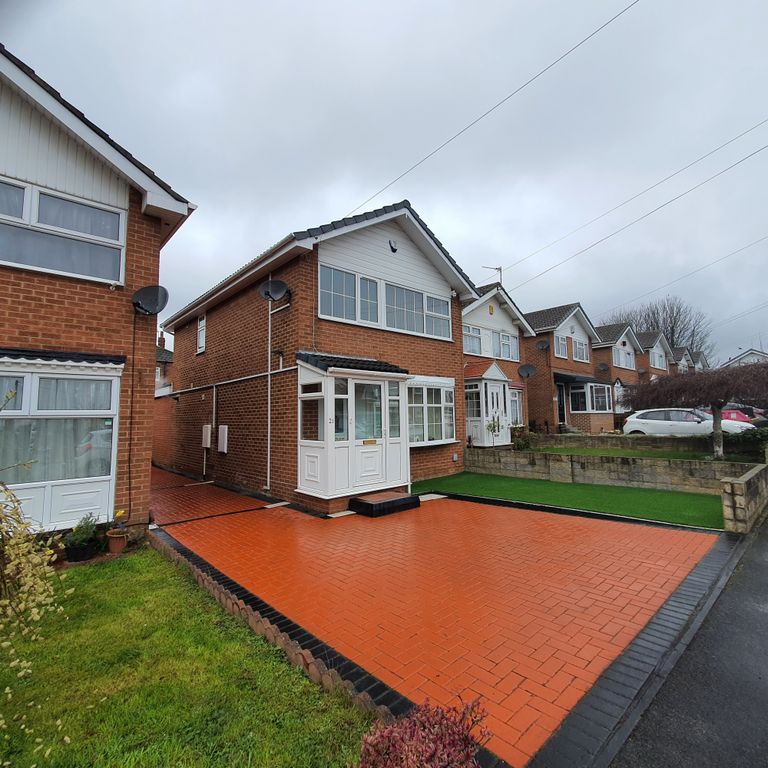 Property photo 1 of 24