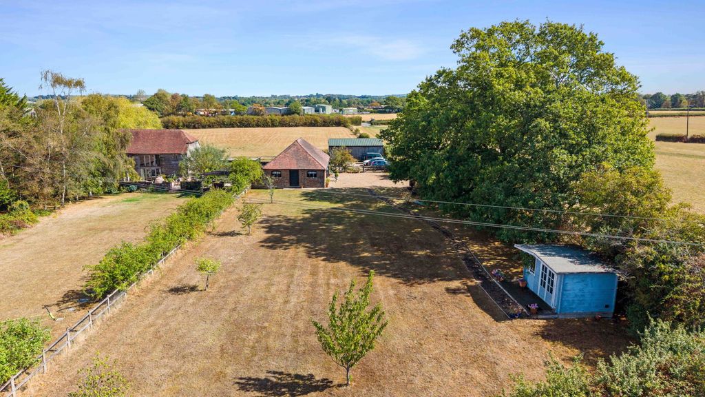 Property photo 1 of 29