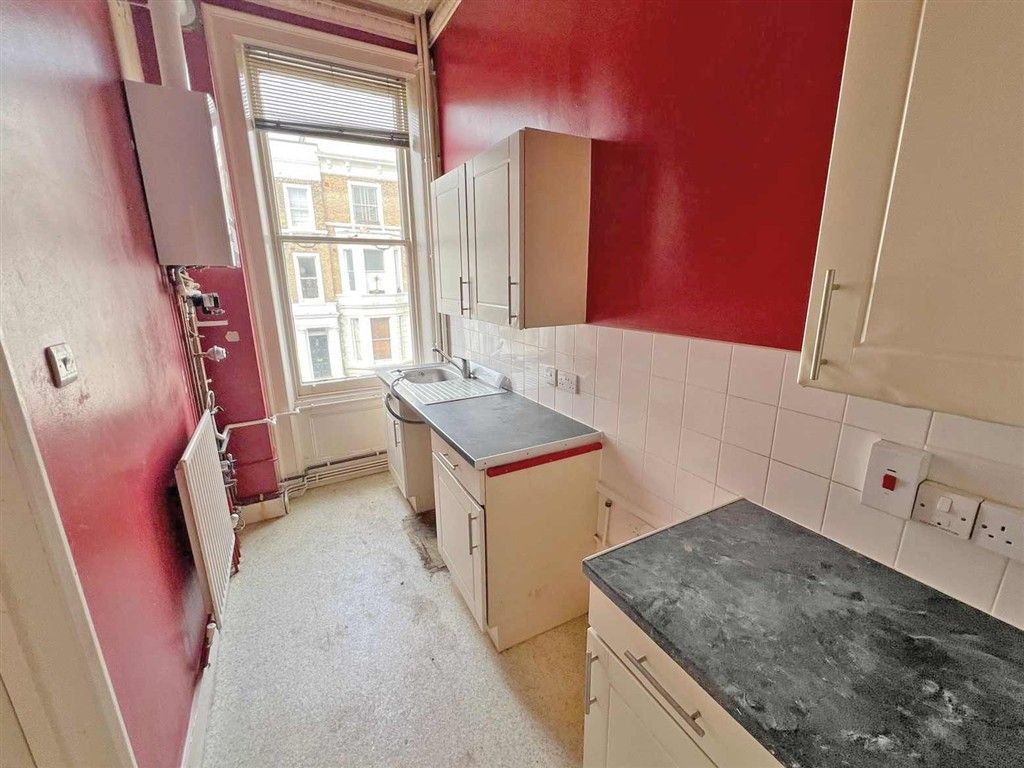 Property photo 3 of 5