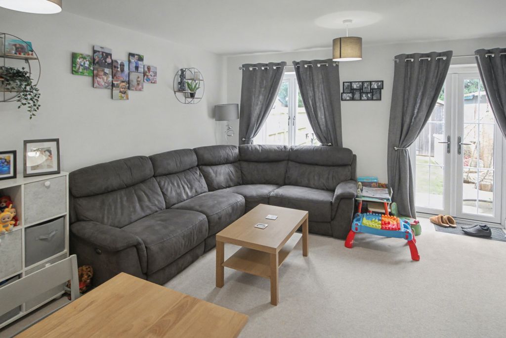 Property photo 2 of 24 20260417065401_06_Qquqf