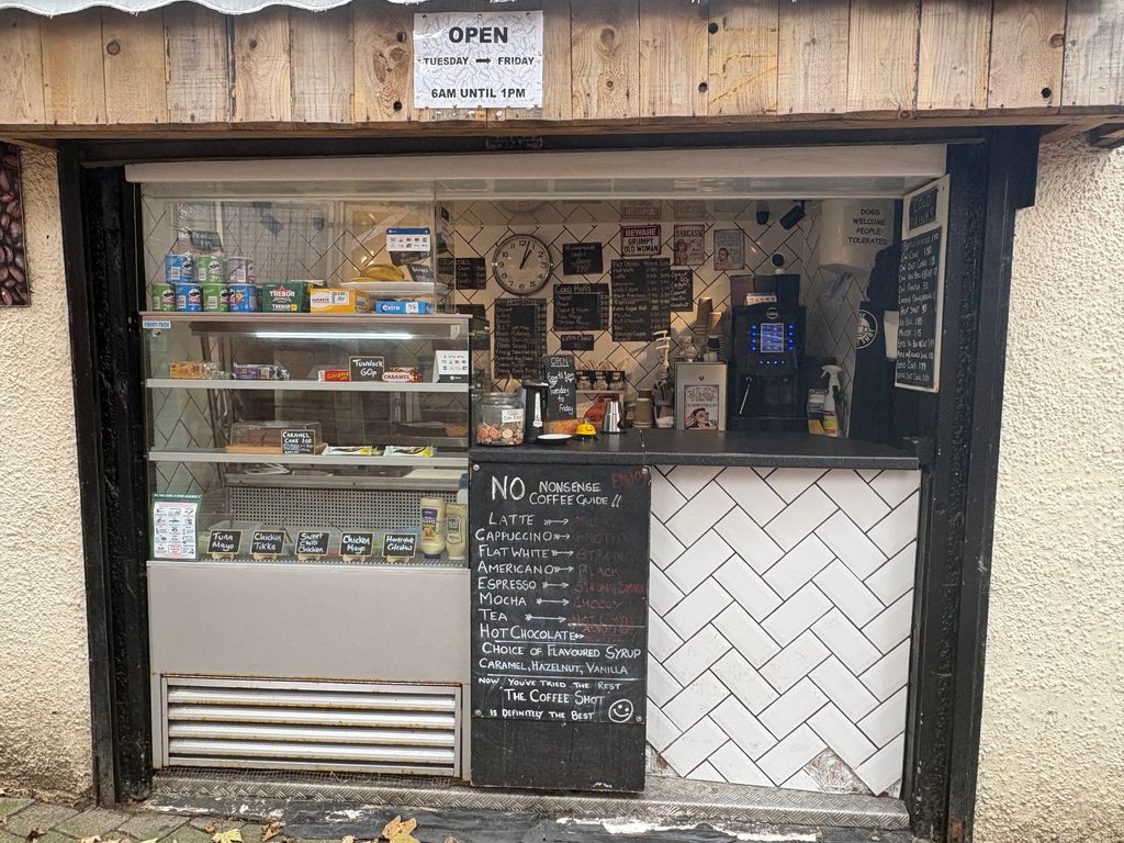 Property photo 1 of 7