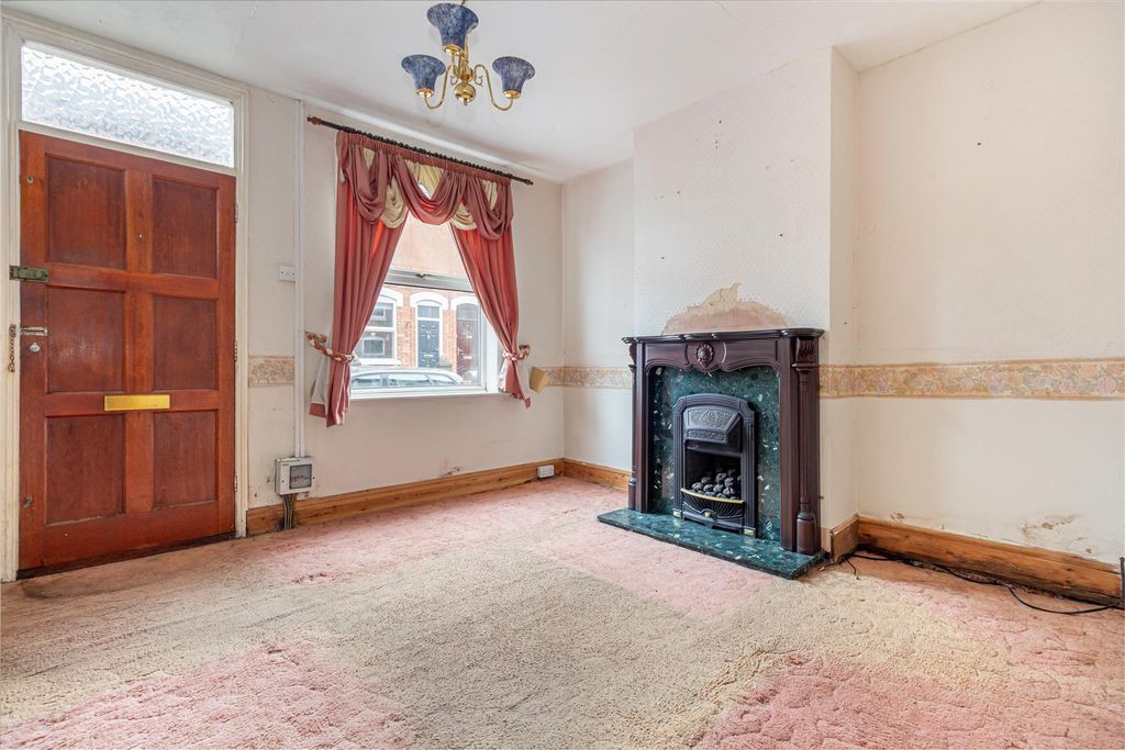 Property photo 2 of 11 Living-Room-1.Jpg