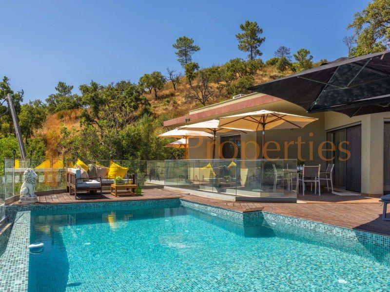 Property photo 1 of 26